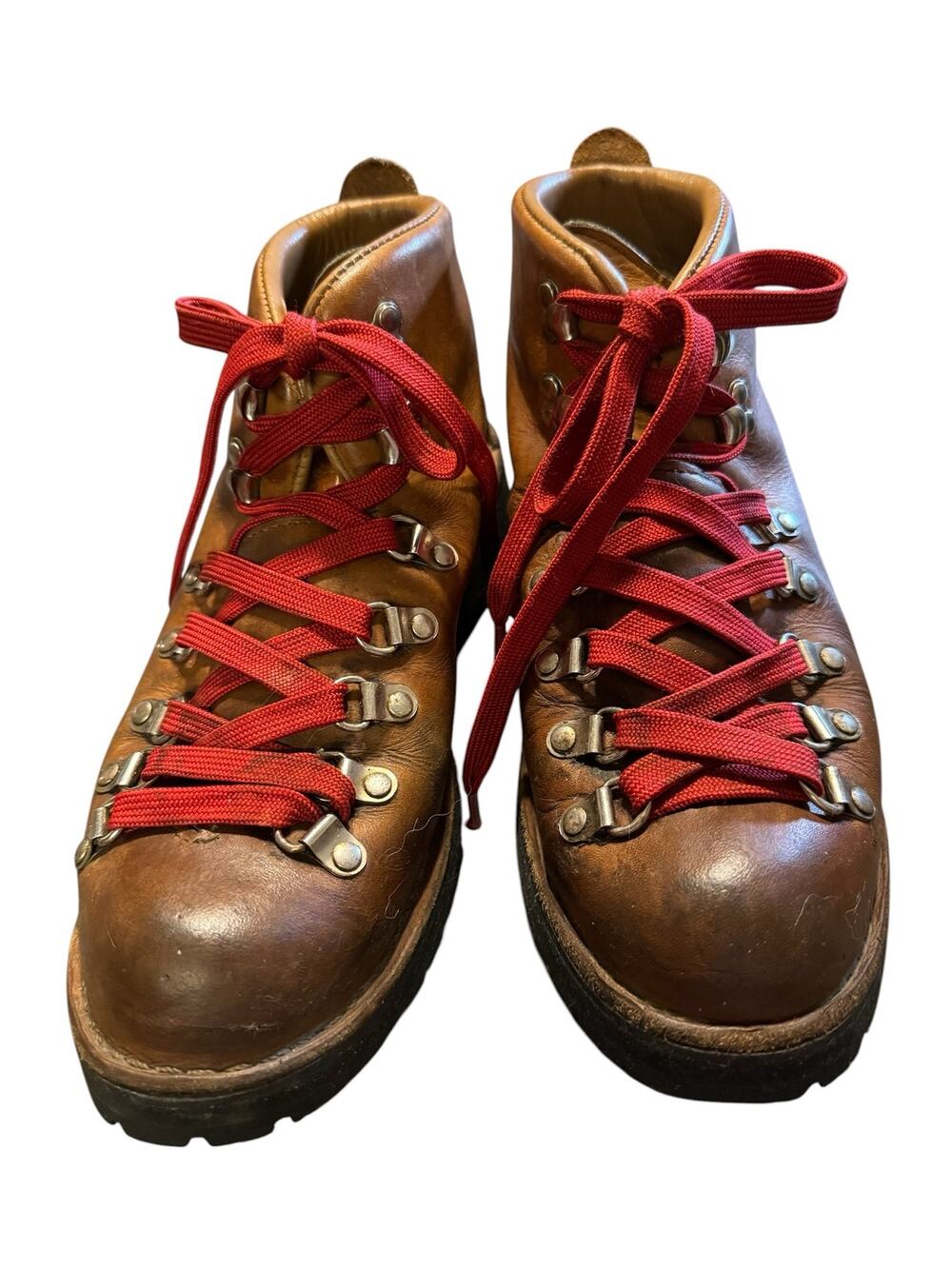 Danner Mountain Light Cascade Leather Hiking Boots Size 9.5